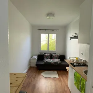 Paisible 20 Apartment